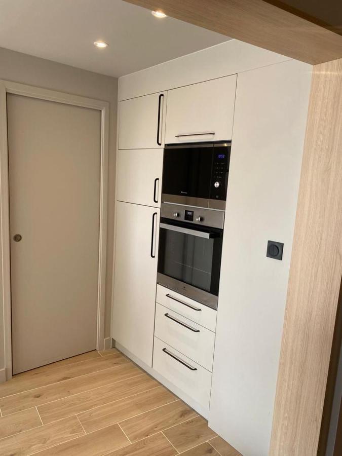 Le Cali, P2 Cabine Dans Une Residence Avec Piscine, Vue Mer Et Parking Prive Ла-Гранд-Мот Экстерьер фото